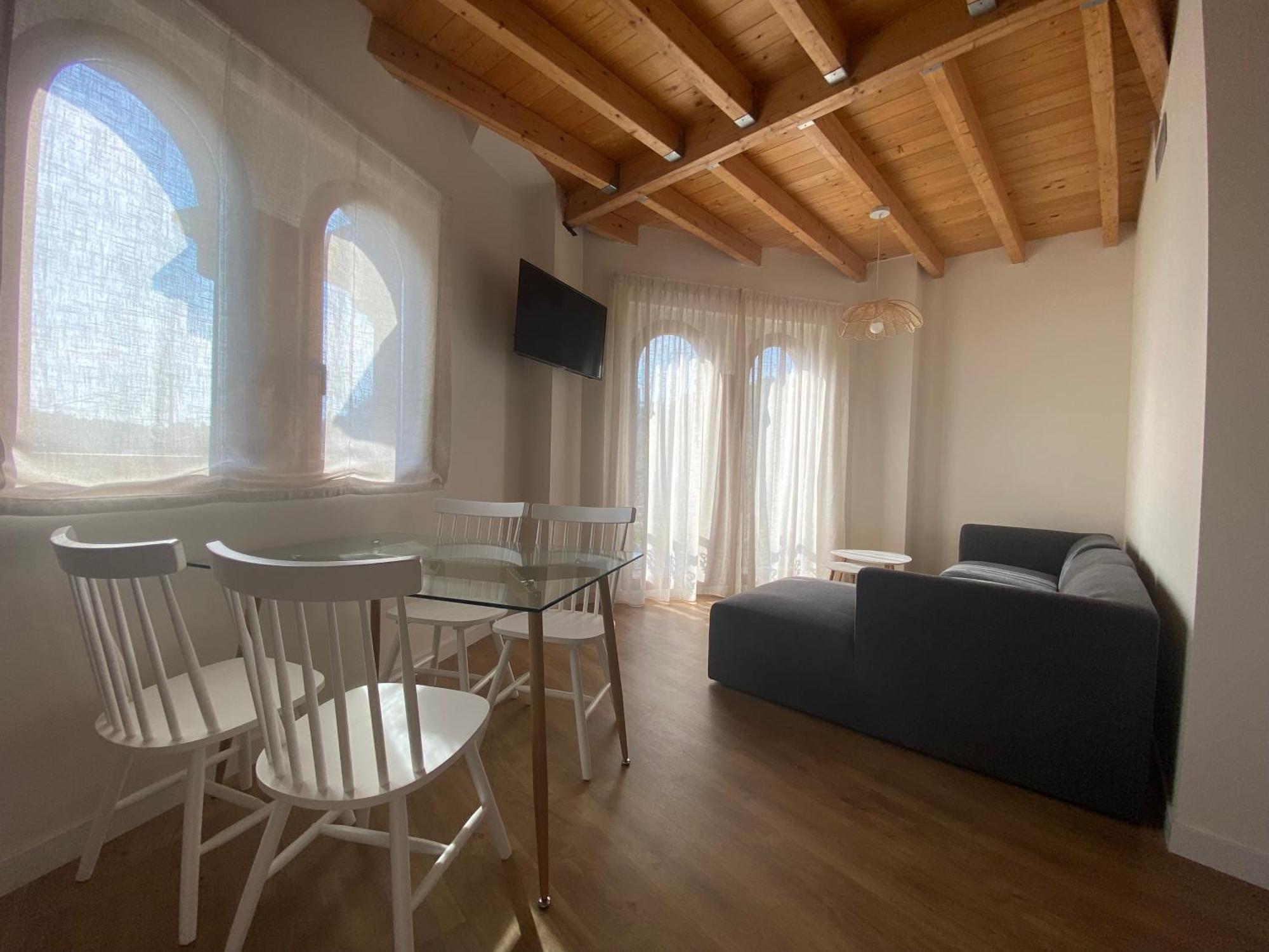 Palacio Alemar Apartment *